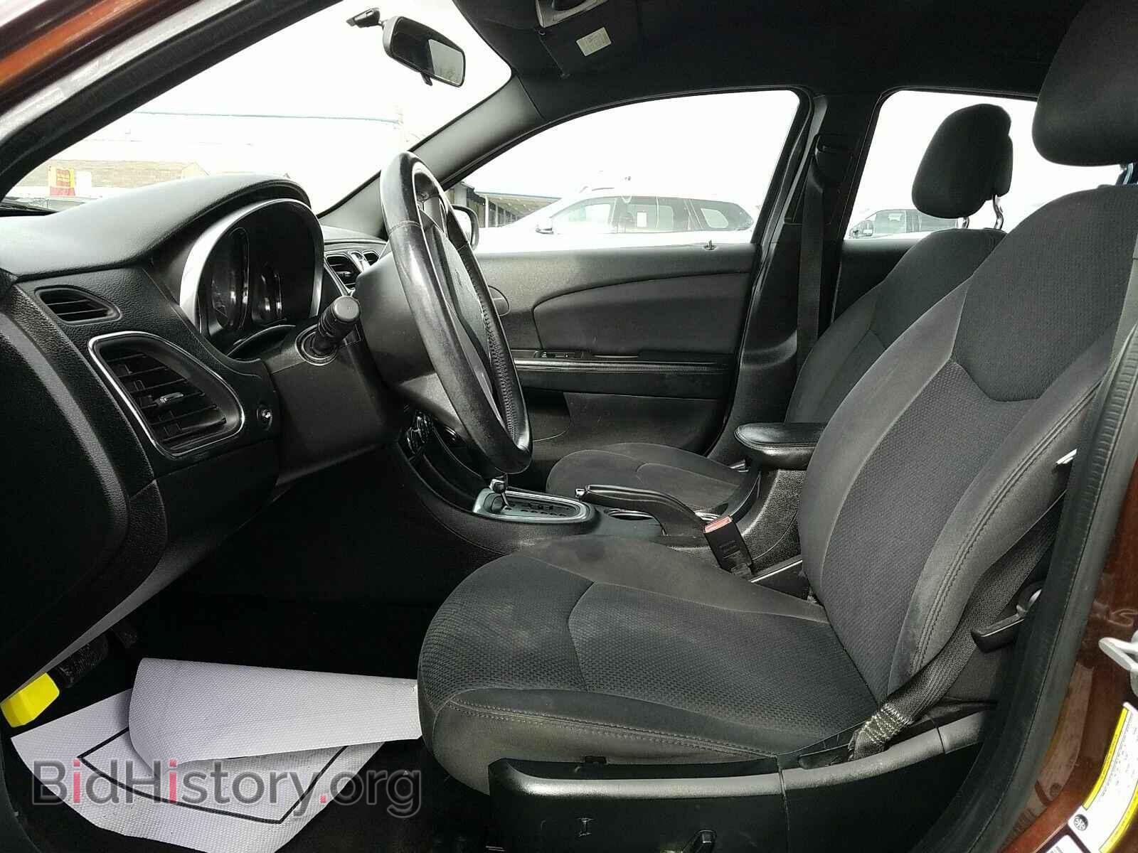 2013 Chrysler 200 - VIN: 1C3CCBBBXDN678363 - Фото 3