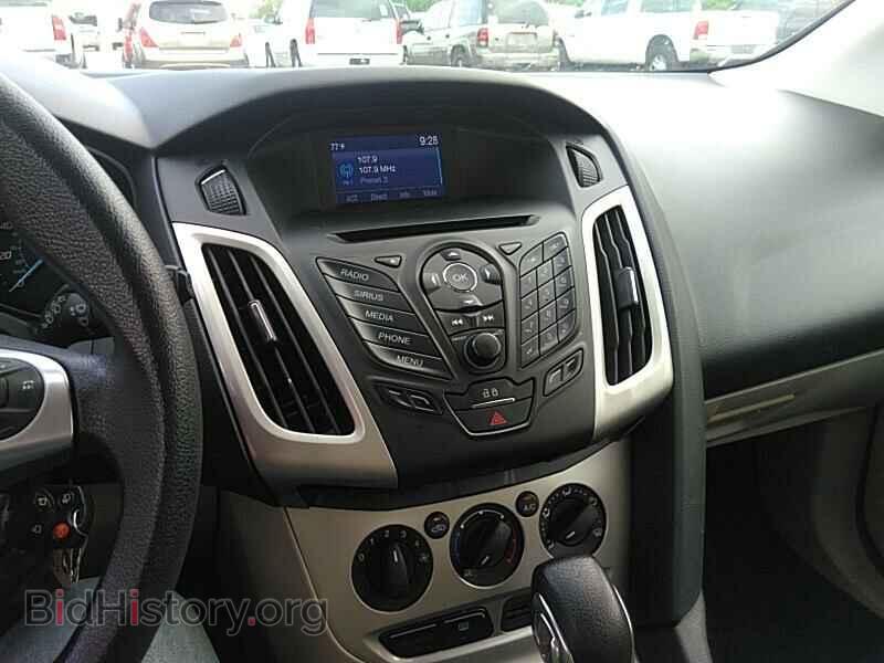 2014 Ford Focus - VIN: 1FADP3K27EL244060 - Фото 4