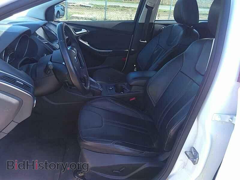 2014 Ford Focus - VIN: 1FADP3N27EL355901 - Фото 3