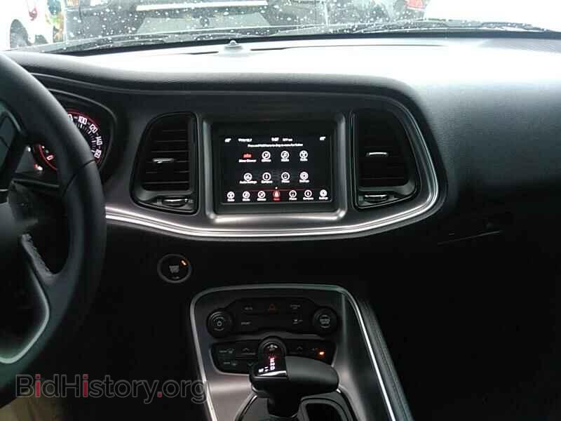 2019 Dodge Challenger - VIN: 2C3CDZAG2KH667298 - Фото 4