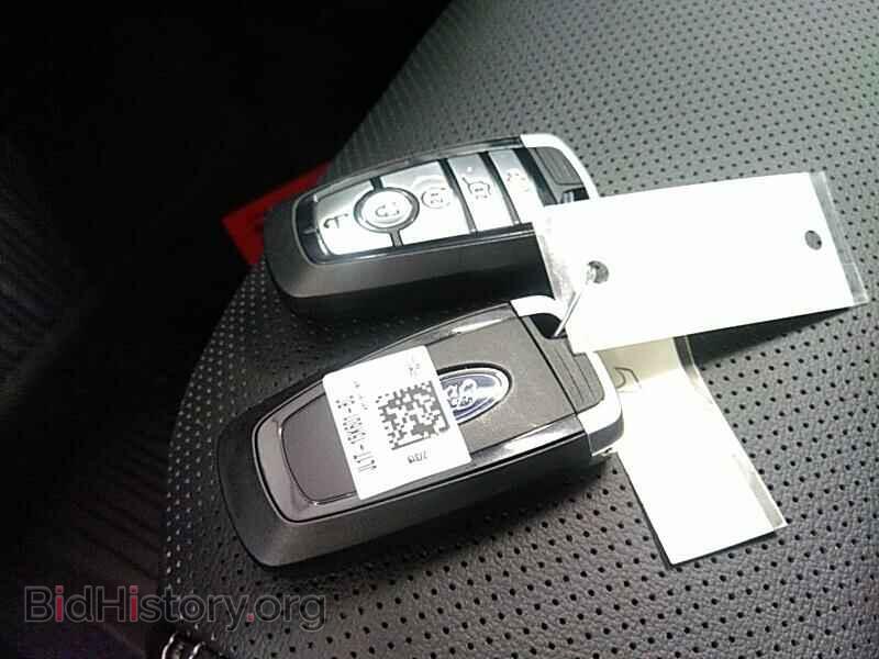 2020 Ford Escape - VIN: 1FMCU9H92LUA33101 - Photo 8