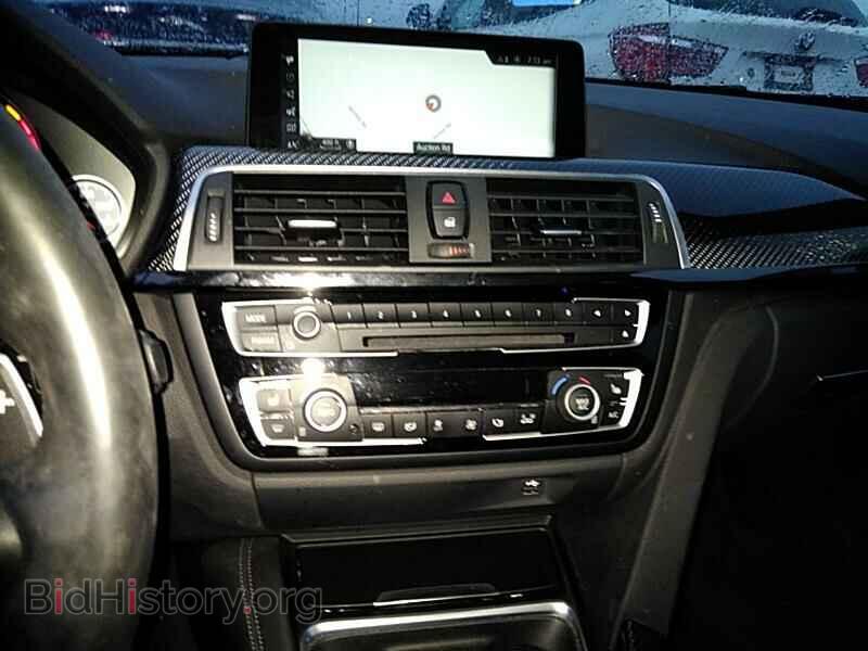 2017 BMW M4 - VIN: WBS3R9C58HK709279 - Фото 4