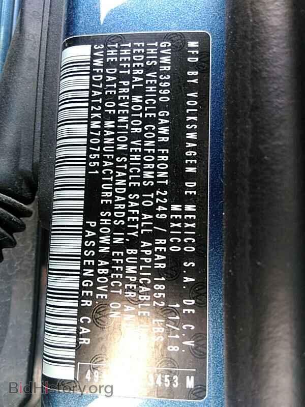 2019 Volkswagen Beetle - VIN: 3VWFD7AT2KM707551 - Фото 6