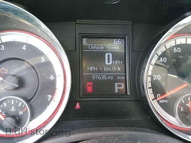 2013 Dodge Durango - VIN: 1C4RDHAG5DC692914 - Photo 5