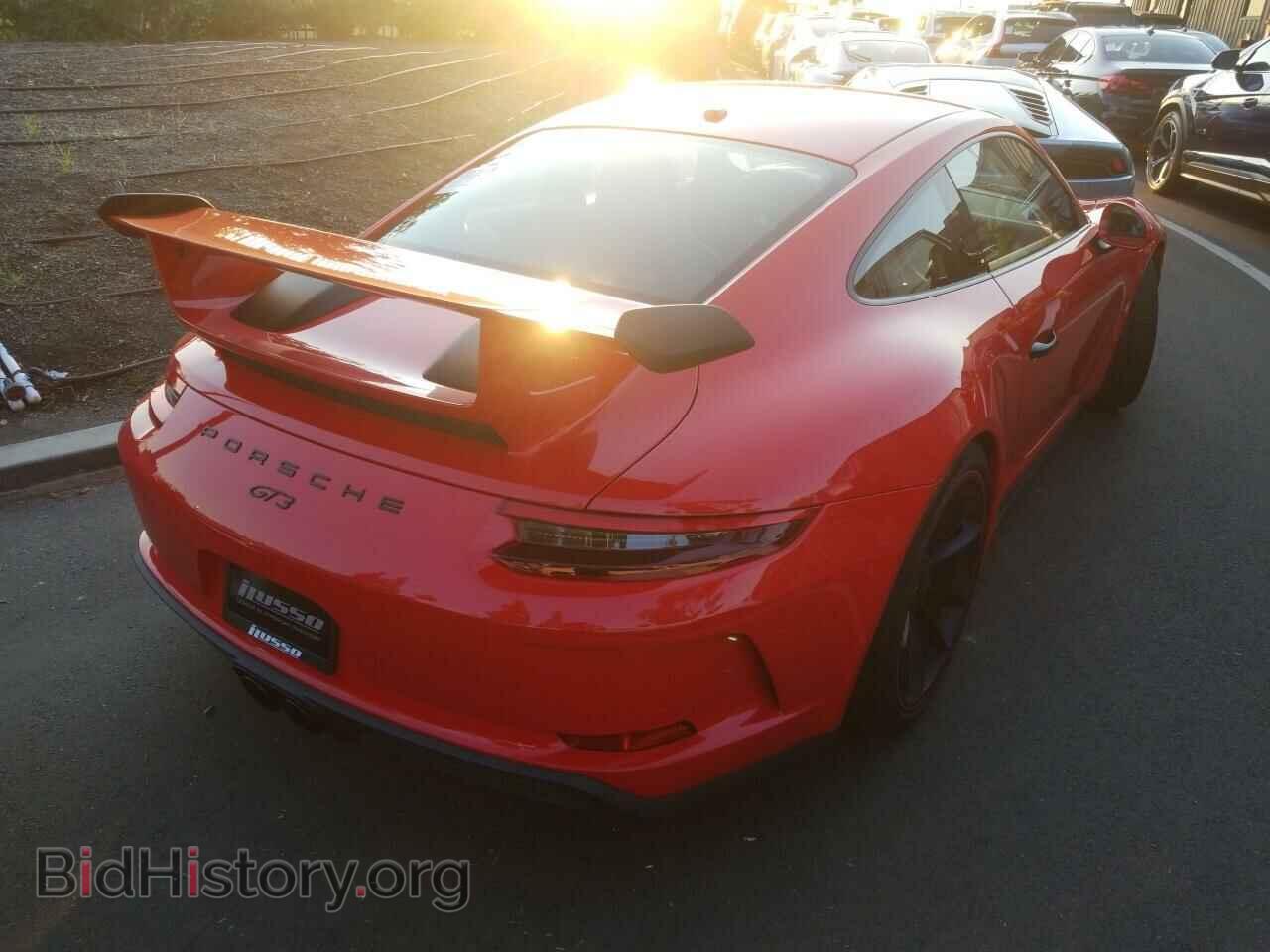 2018 Porsche 911 - VIN: WP0AC2A96JS176416 - Фото 2