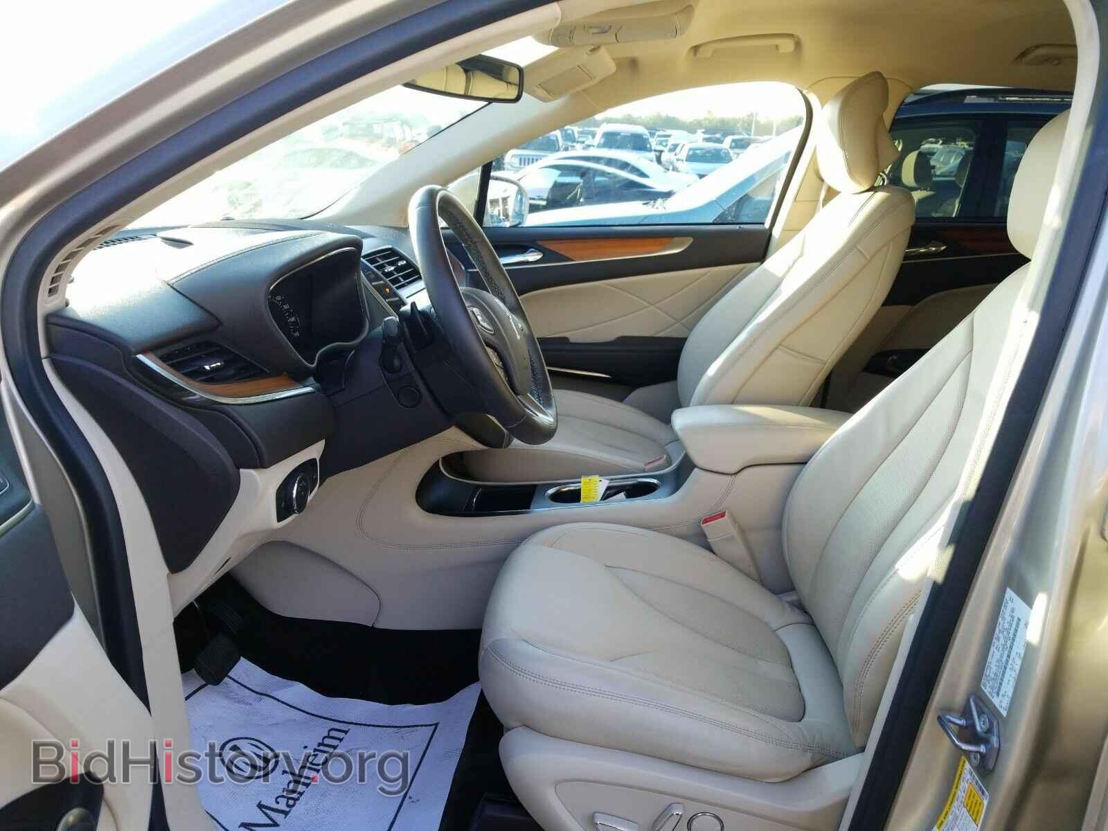 2017 Lincoln MKC - VIN: 5LMCJ2C97HUL49539 - Фото 3
