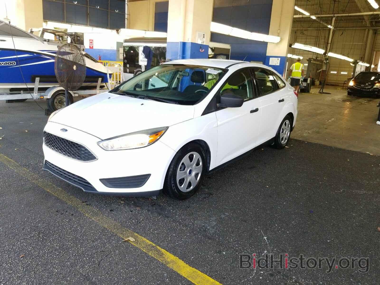 Photo 1FADP3E2XGL373618 - Ford Focus 2016