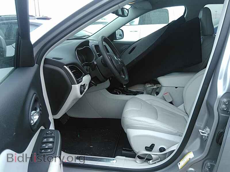 2020 Jeep Cherokee - VIN: 1C4PJLDB1LD535103 - Фото 3
