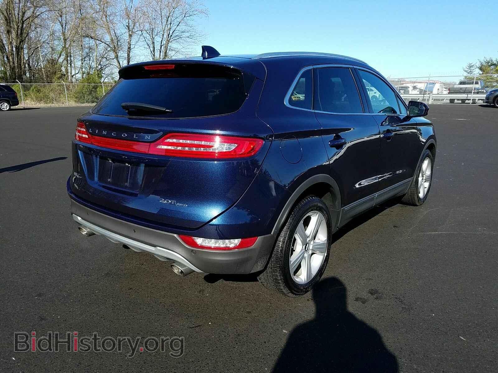 2017 Lincoln MKC - VIN: 5LMCJ1D99HUL51477 - Фото 2