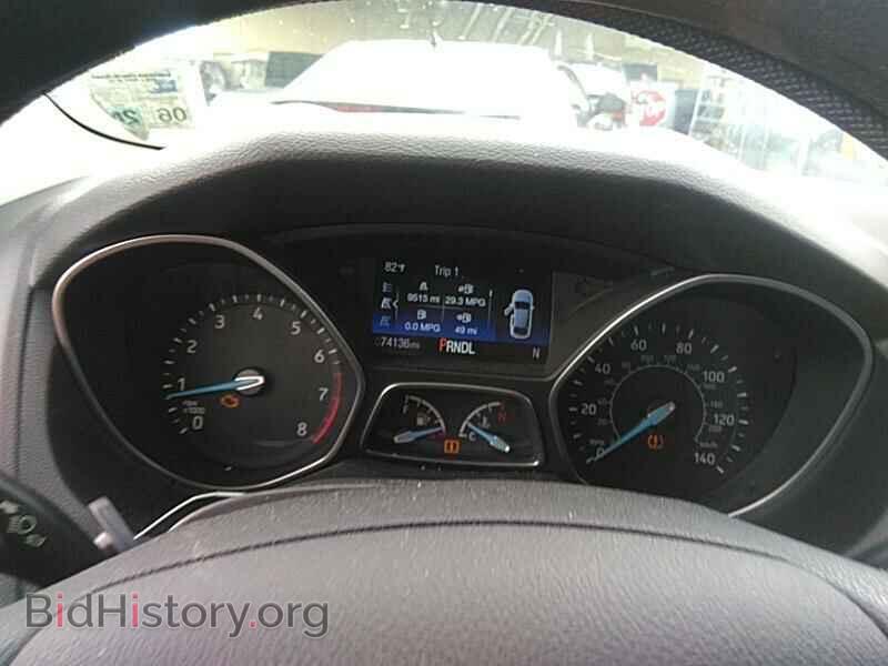 2015 Ford Focus - VIN: 1FADP3F22FL214928 - Photo 5