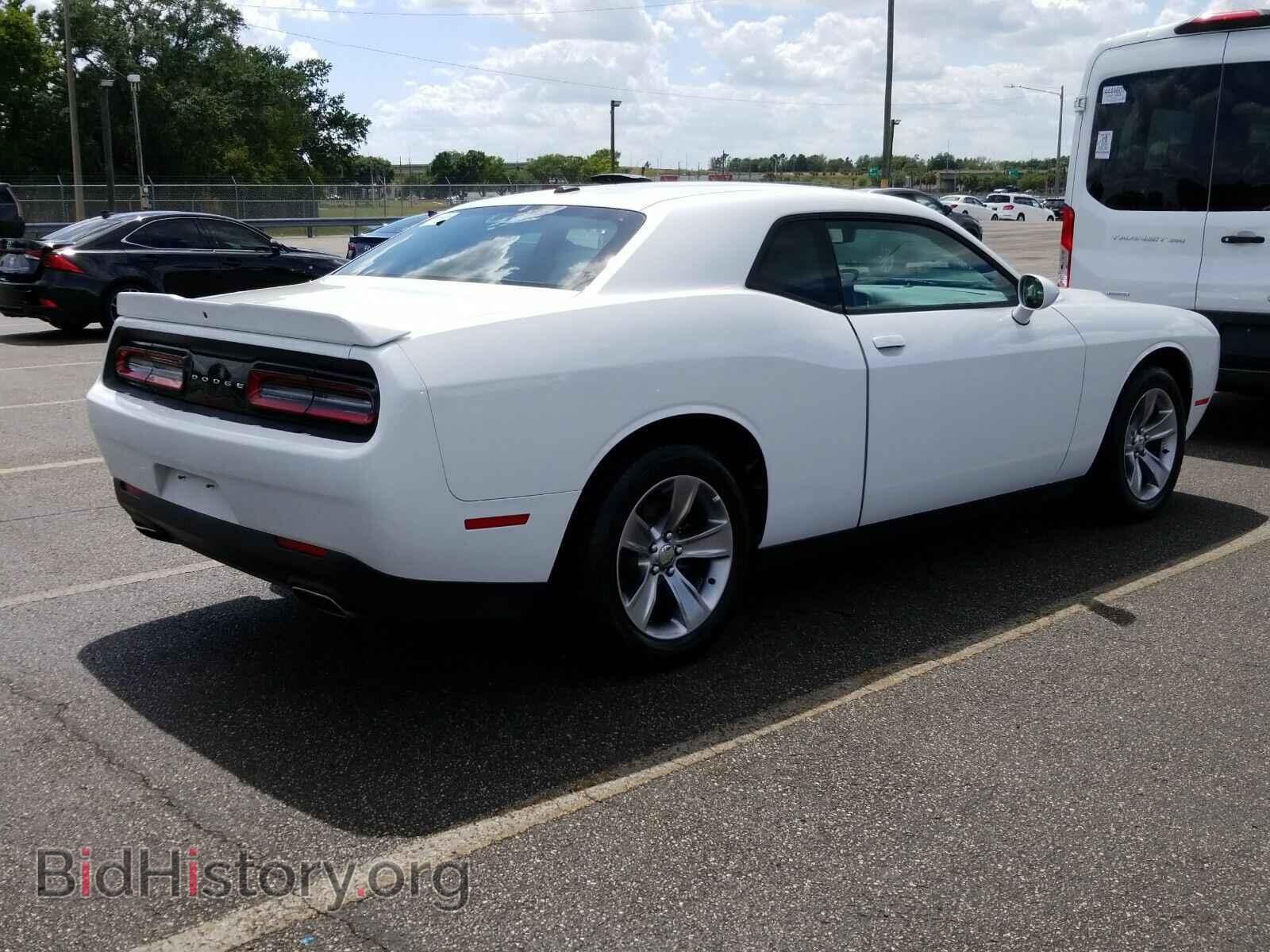 2019 Dodge Challenger - VIN: 2C3CDZAGXKH719051 - Фото 2