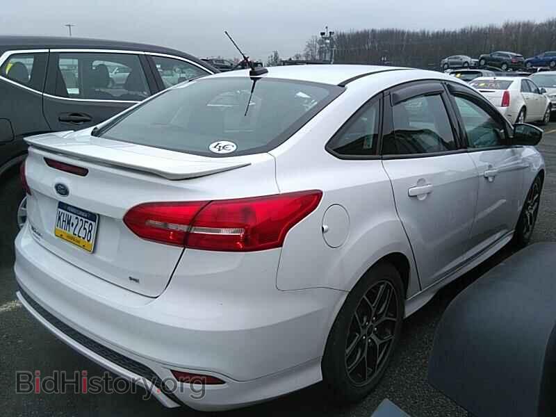 2016 Ford Focus - VIN: 1FADP3F25GL287597 - Фото 2