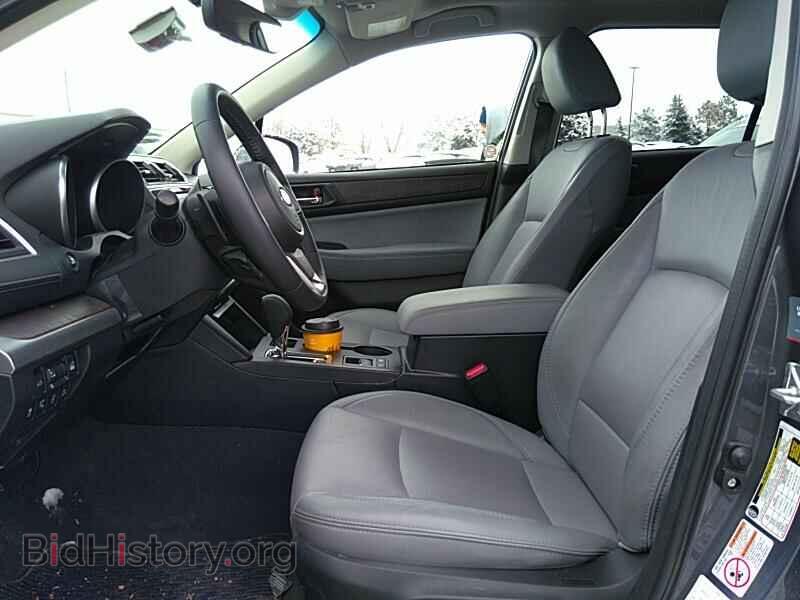 2019 Subaru Outback - VIN: 4S4BSANCXK3360403 - Фото 3