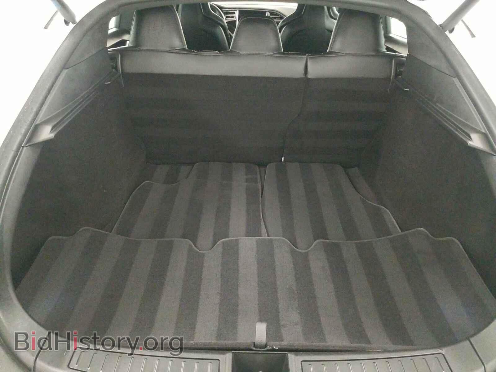 2016 Tesla Model S - VIN: 5YJSA1E24GF144197 - Photo 17