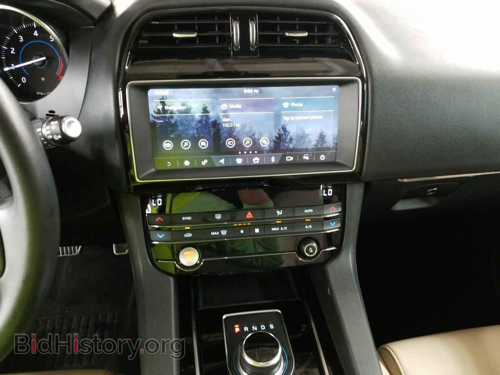 2019 Jaguar F-PACE - VIN: SADCS2FX7KA391821 - Фото 4