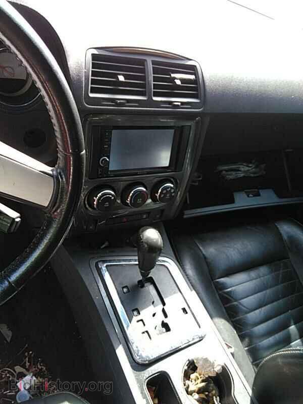 2009 Dodge Challenger - VIN: 2B3LJ54T09H603925 - Фото 4