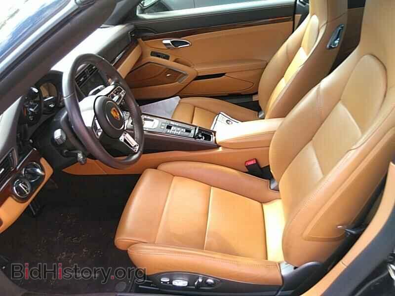 2017 Porsche 911 - VIN: WP0CA2A96HS141321 - Фото 3