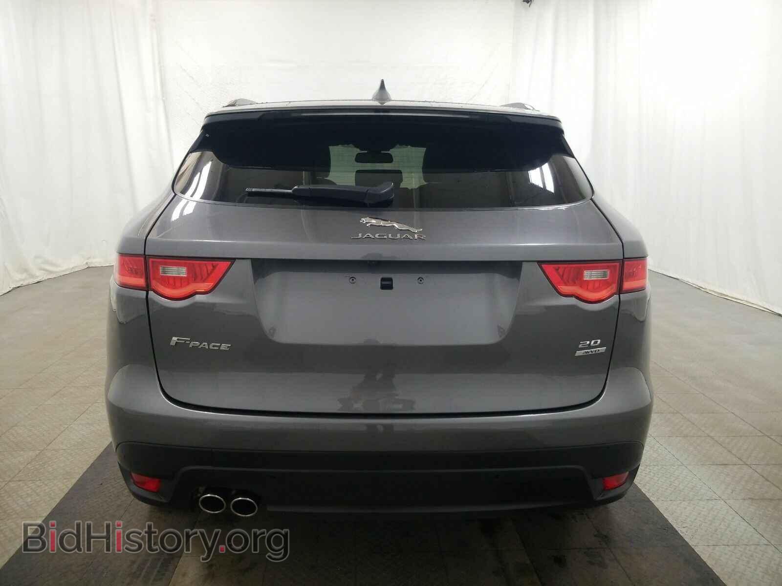 2017 Jaguar F-PACE - VIN: SADCJ2BN2HA098411 - Фото 5