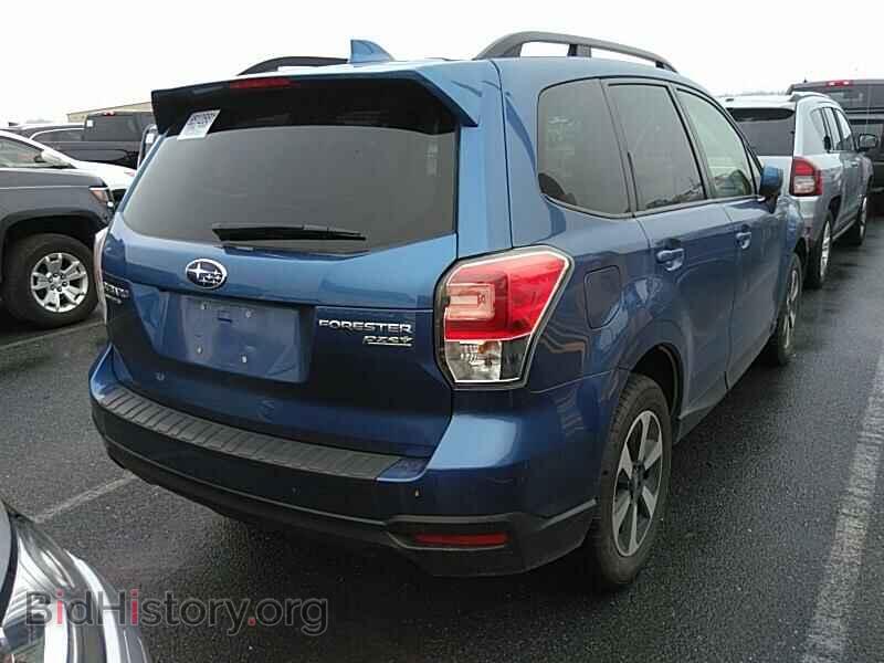 2017 Subaru Forester - VIN: JF2SJAEC8HH538913 - Фото 2
