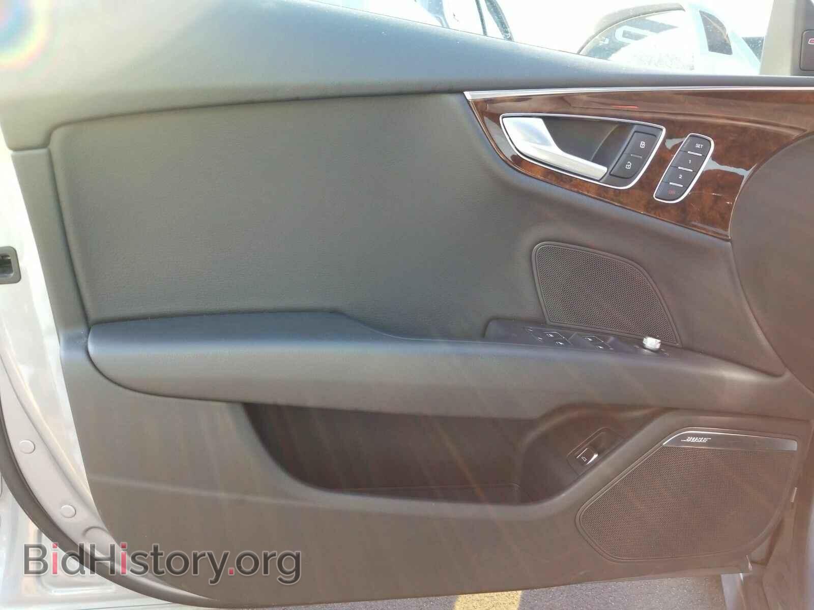 2017 Audi A7 - VIN: WAUW2AFC5HN043255 - Фото 9