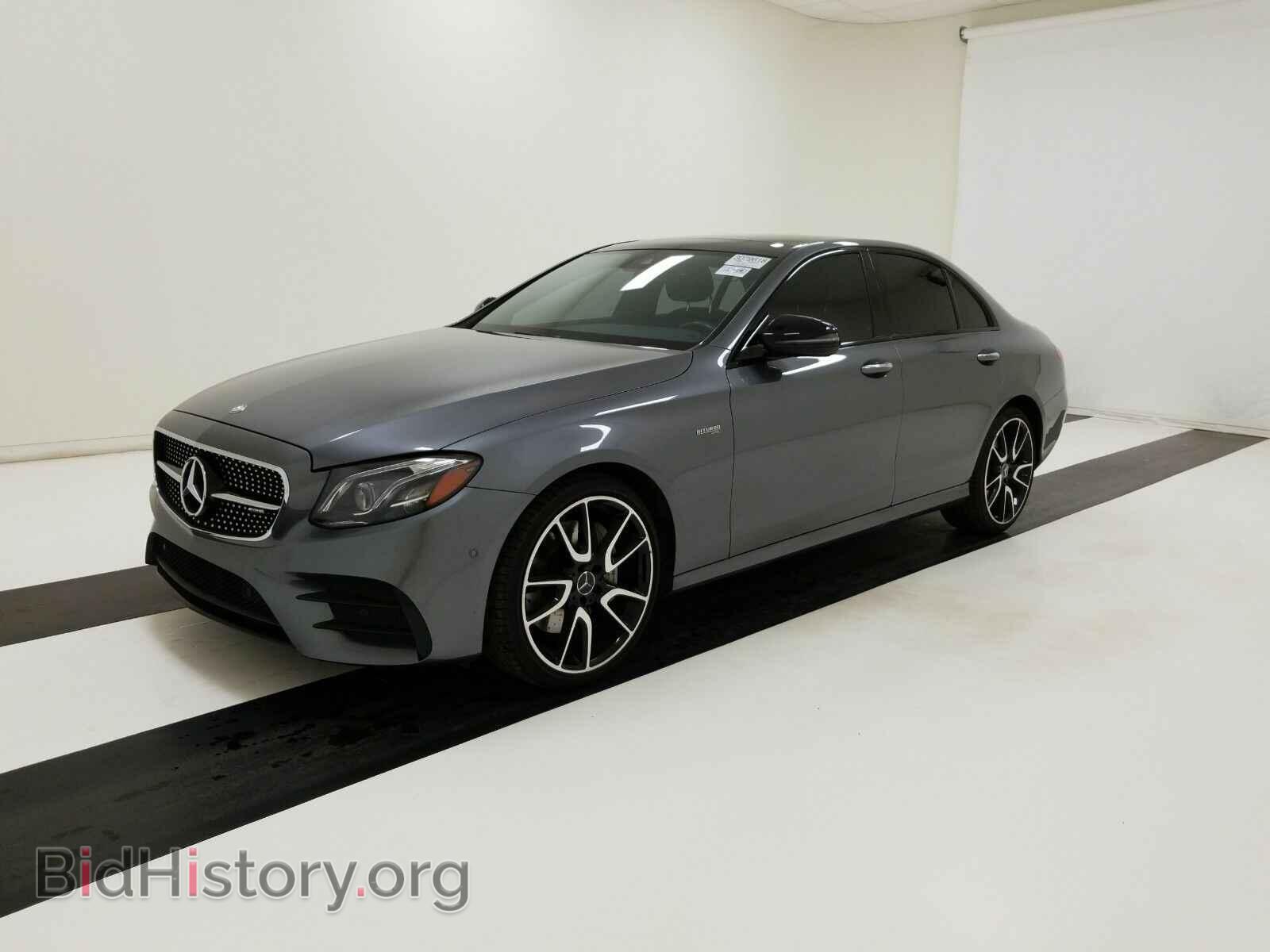 Photo WDDZF6EB6HA187145 - Mercedes-Benz E-Class 2017