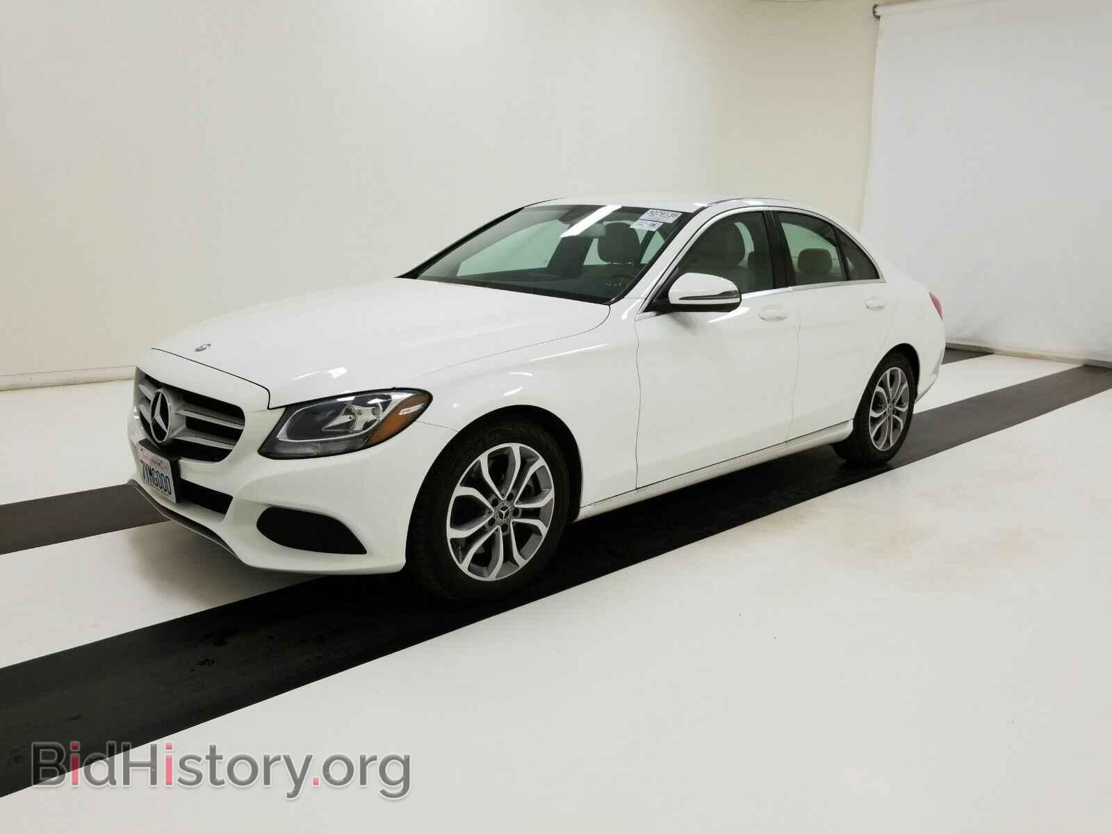 Photo 55SWF4JB6HU221663 - Mercedes-Benz C-Class 2017