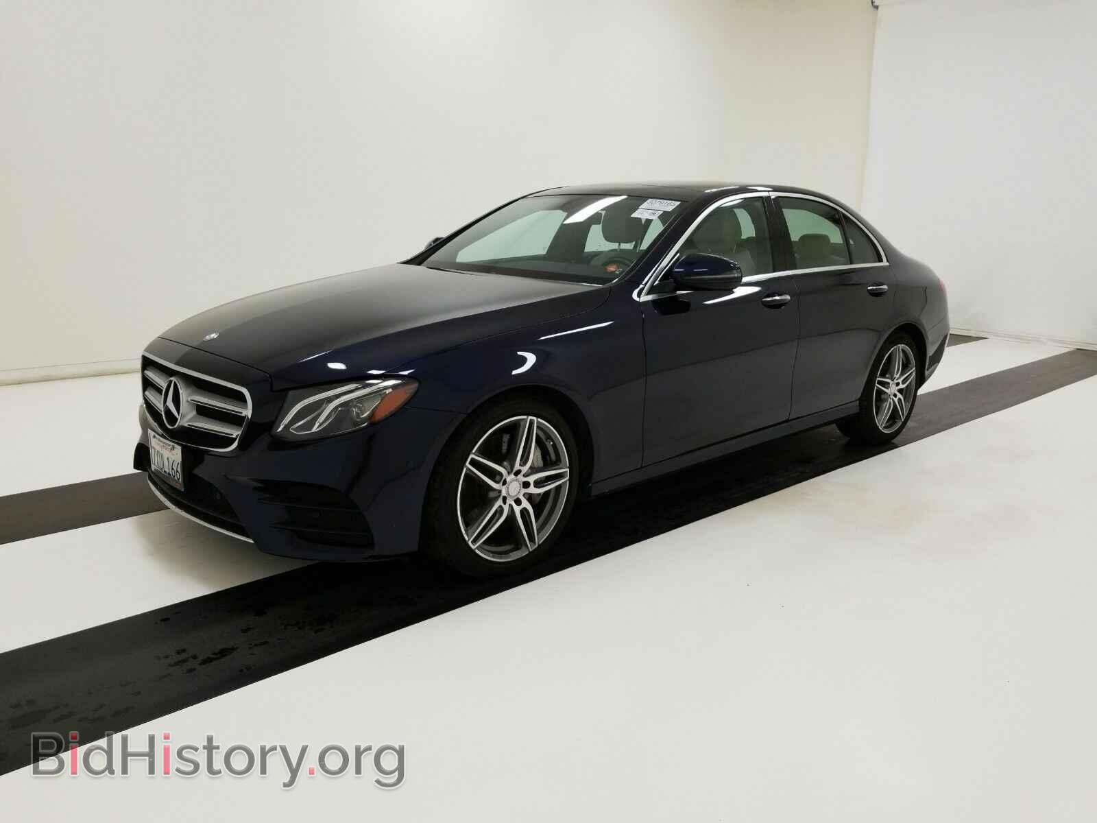 Photo WDDZF4JBXHA187434 - Mercedes-Benz E-Class 2017