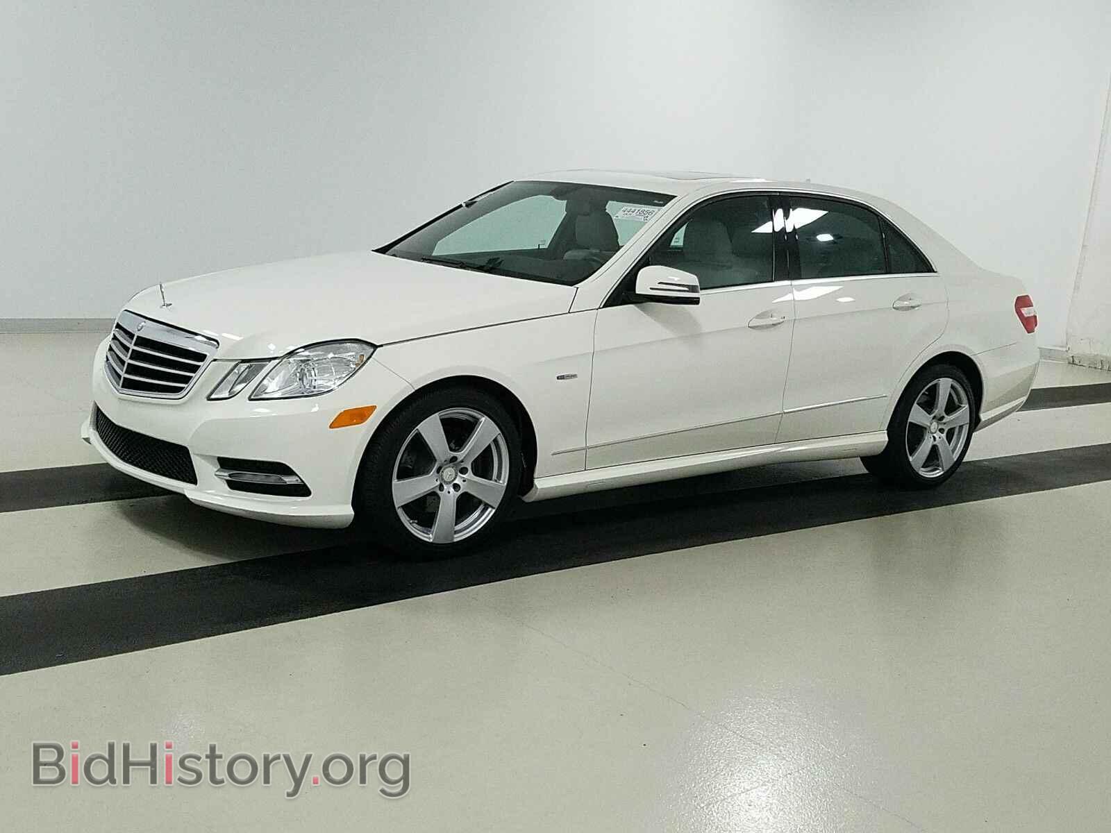 Photo WDDHF5KB3CA643301 - Mercedes-Benz E-Class 2012