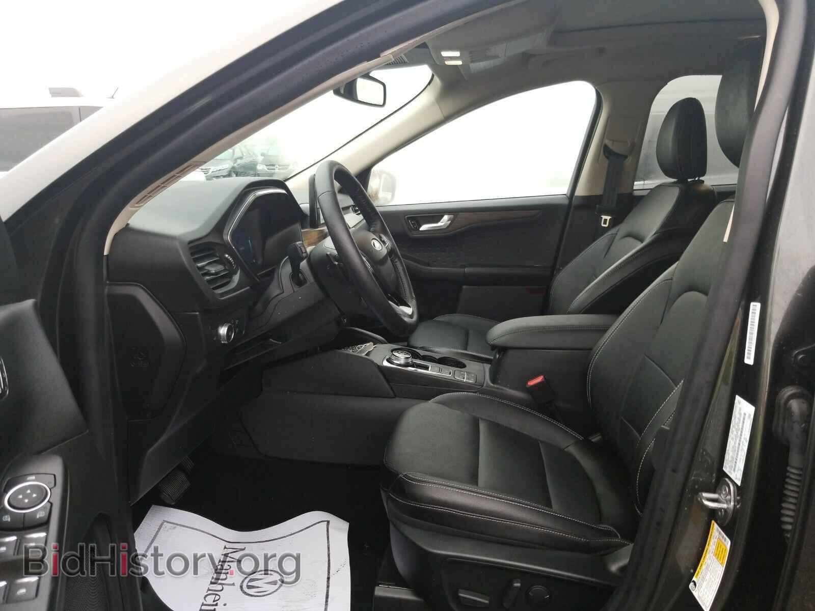 2020 Ford Escape - VIN: 1FMCU9J93LUA58633 - Photo 3
