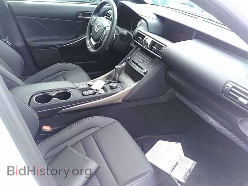 2019 Lexus IS - VIN: JTHBA1D24K5099207 - Фото 10