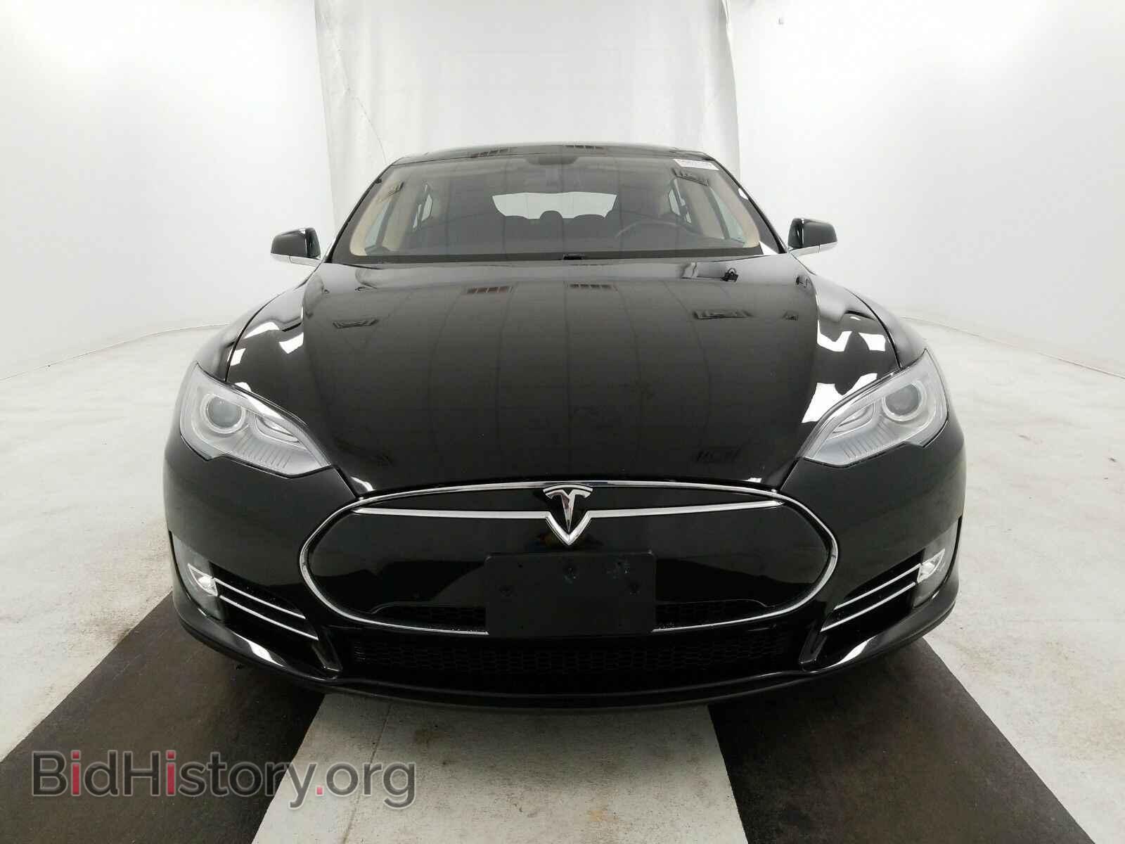 2013 Tesla Model S - VIN: 5YJSA1CN2DFP17493 - Photo 2
