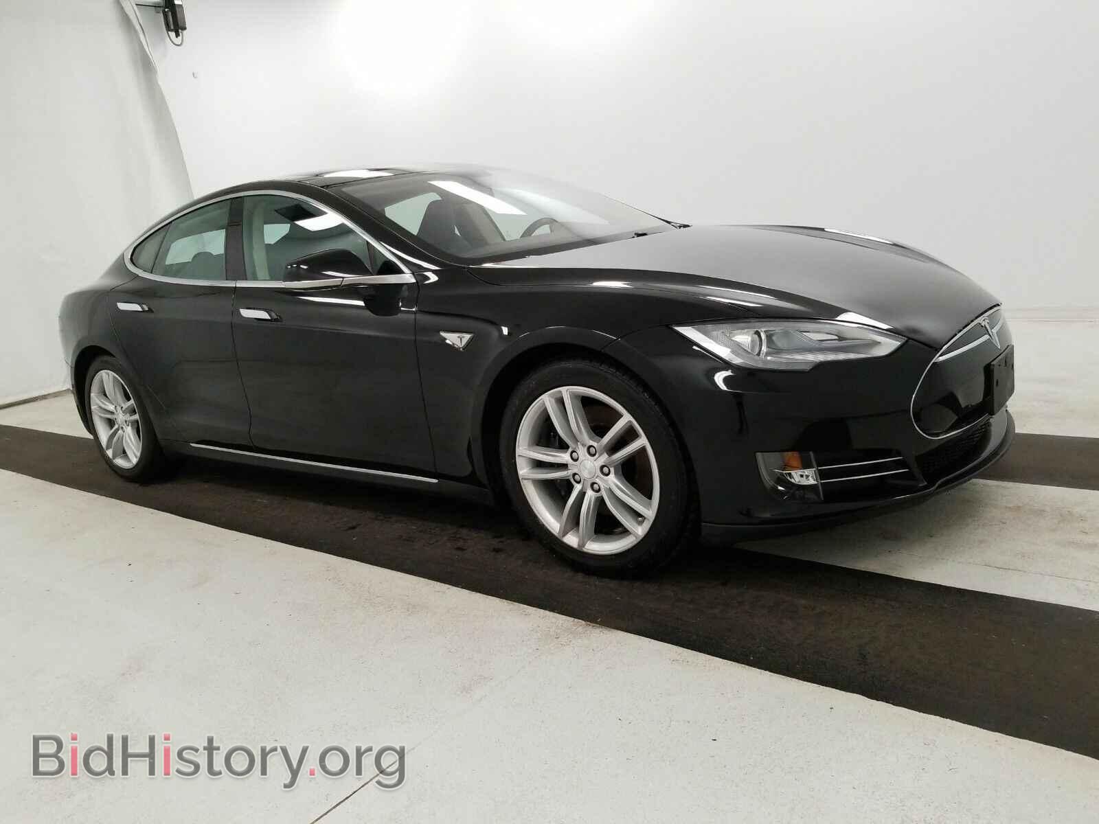 2013 Tesla Model S - VIN: 5YJSA1CN2DFP17493 - Photo 3
