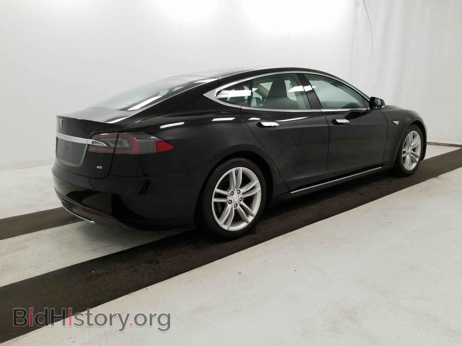 2013 Tesla Model S - VIN: 5YJSA1CN2DFP17493 - Photo 4