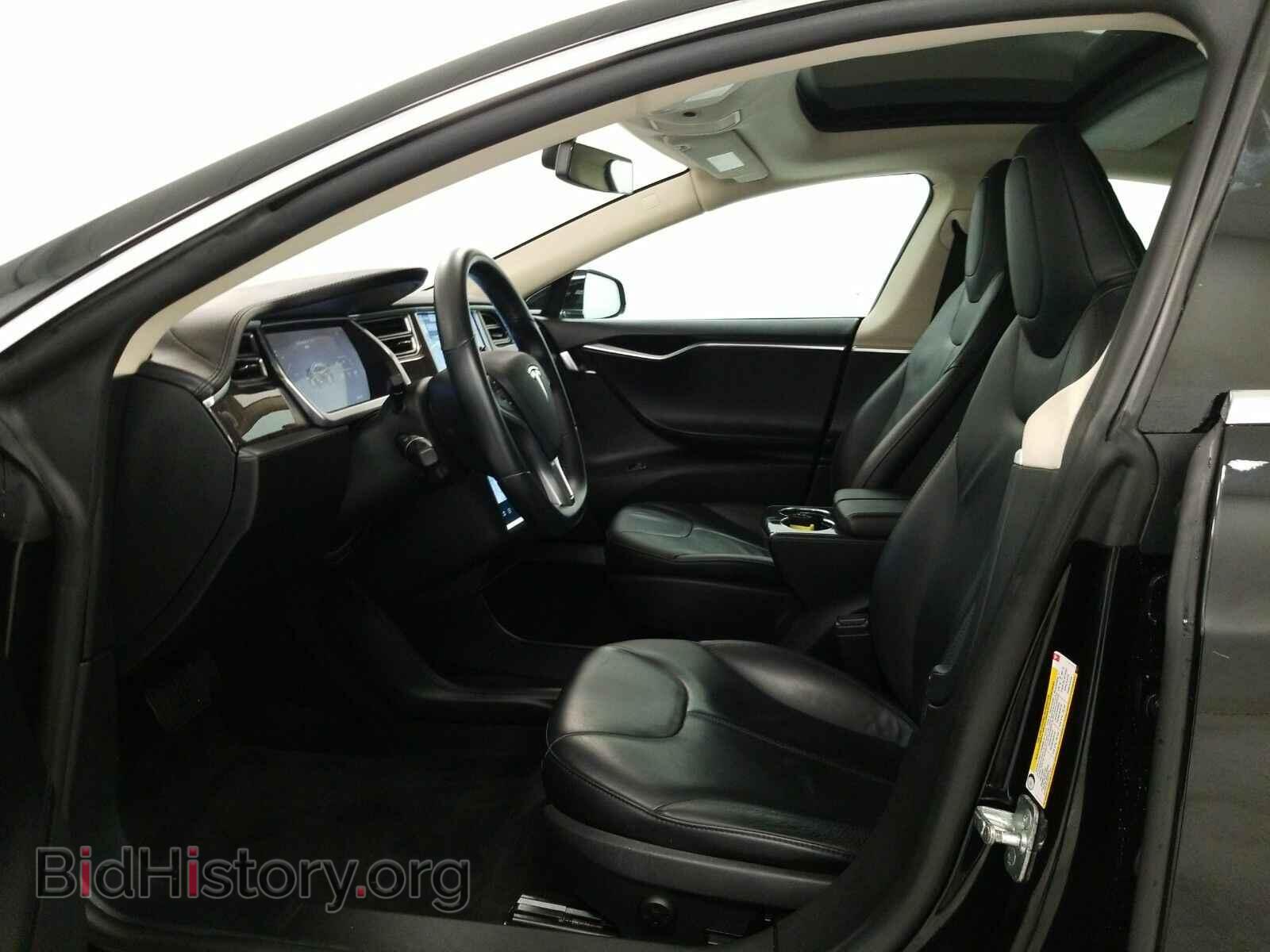 2013 Tesla Model S - VIN: 5YJSA1CN2DFP17493 - Photo 7