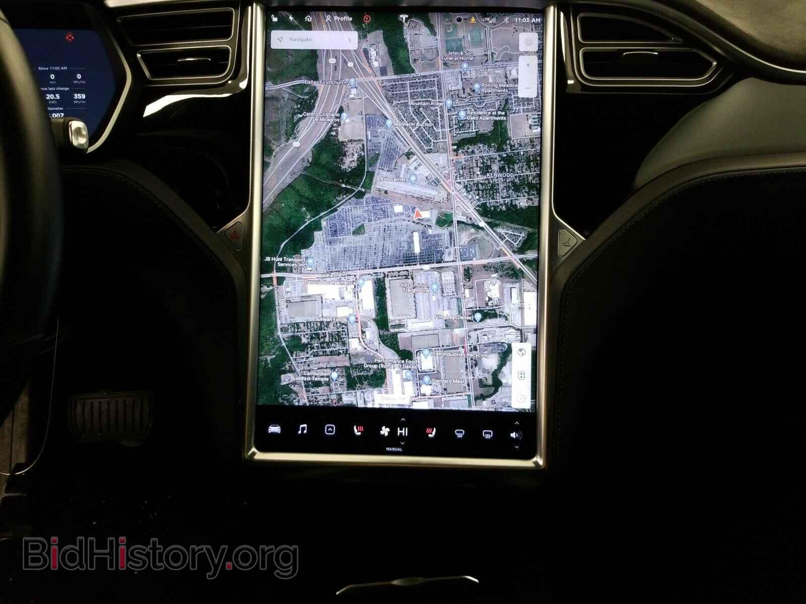 2016 Tesla Model S - VIN: 5YJSA1E21GF166979 - Photo 11