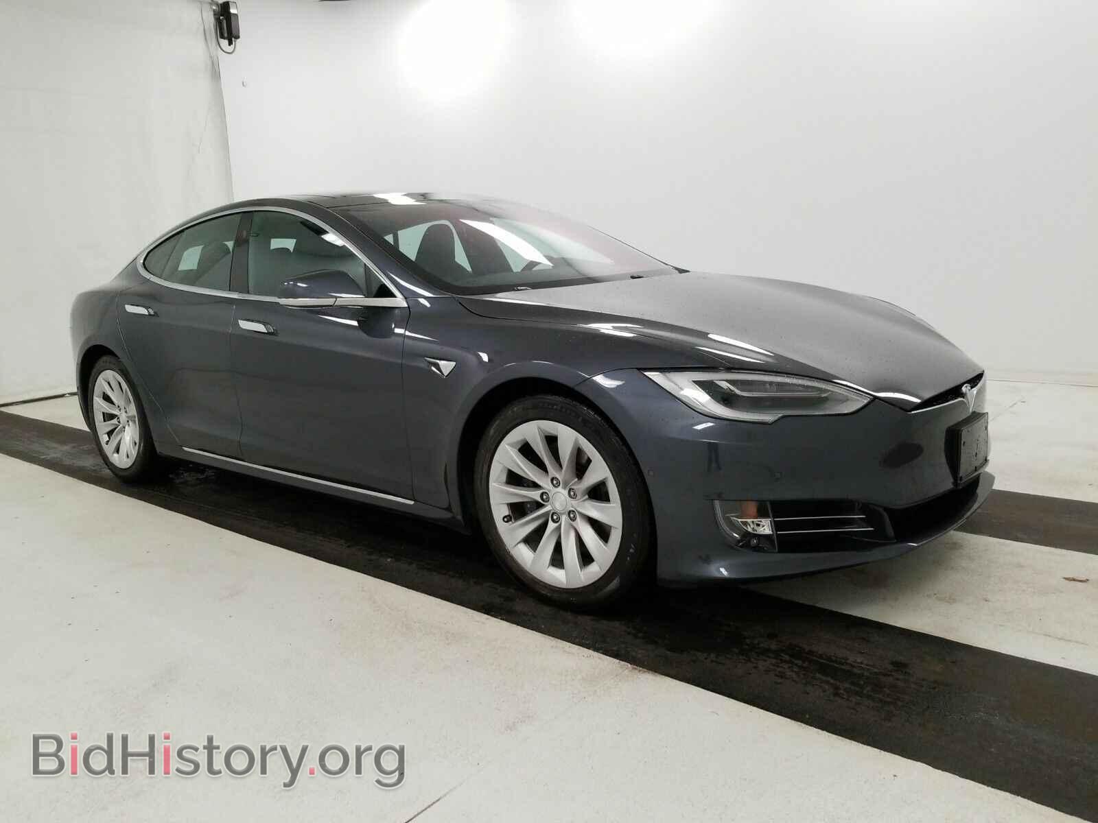 2016 Tesla Model S - VIN: 5YJSA1E21GF166979 - Photo 3