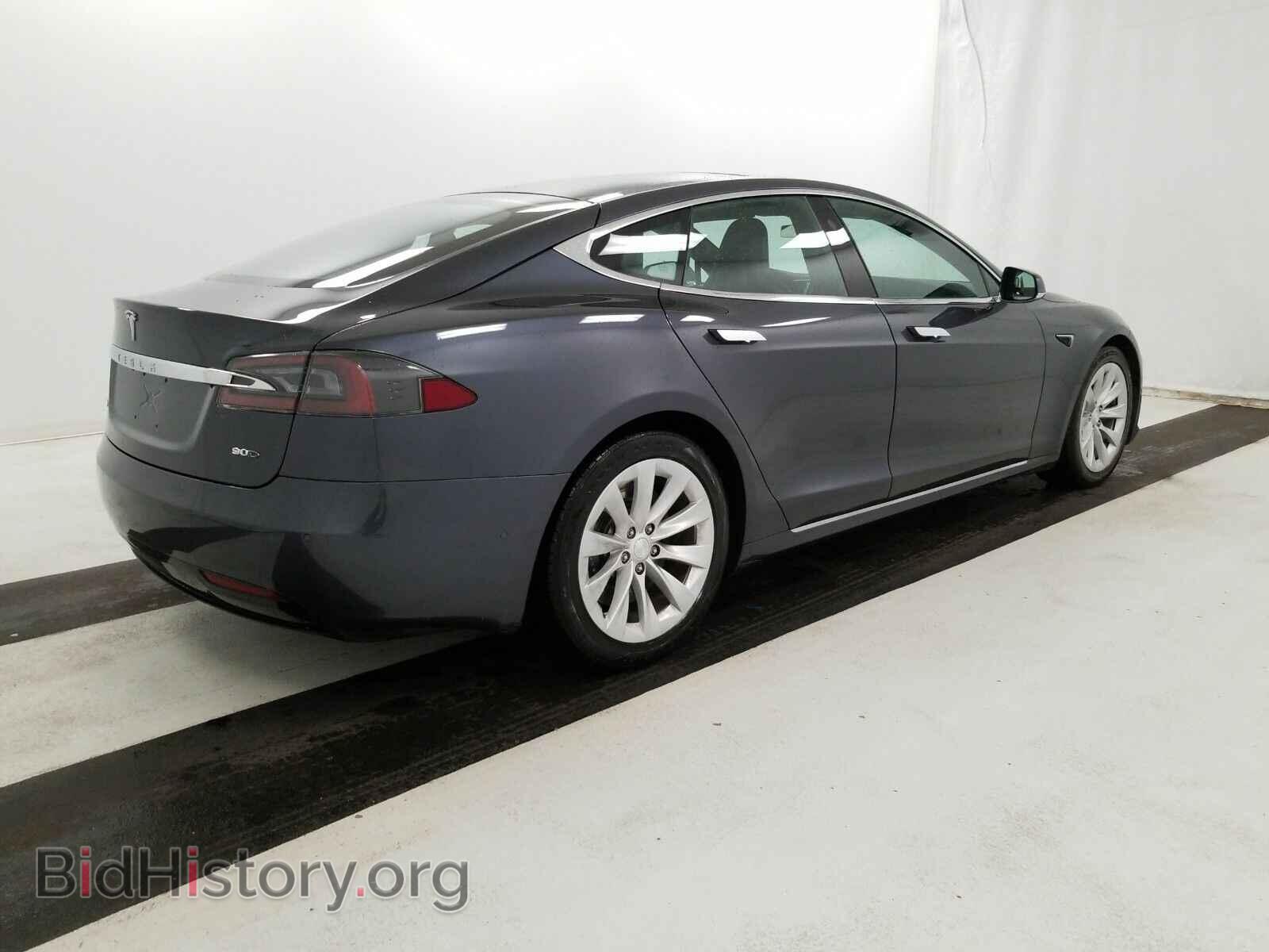 2016 Tesla Model S - VIN: 5YJSA1E21GF166979 - Photo 4