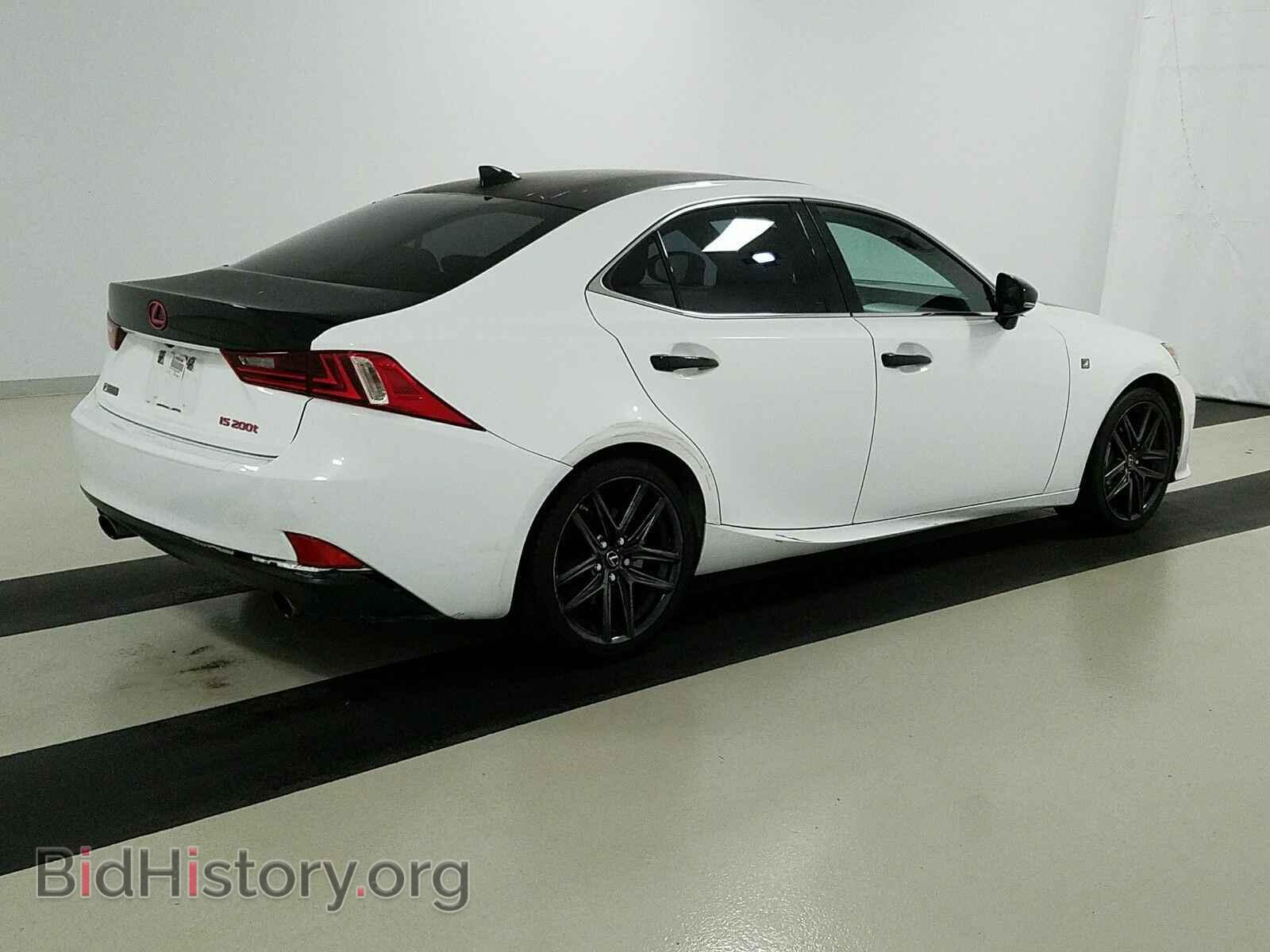 2016 Lexus IS 200t - VIN: JTHBA1D26G5018828 - Фото 4