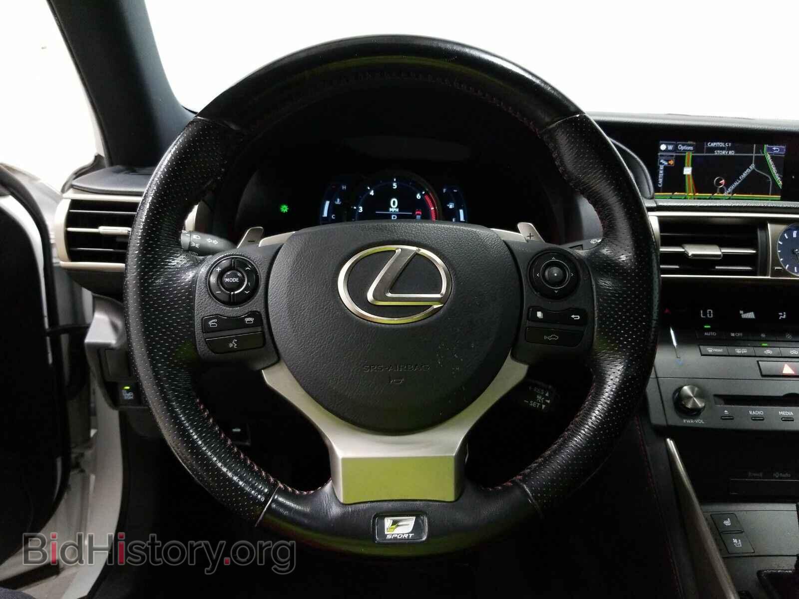 2016 Lexus IS 200t - VIN: JTHBA1D26G5018828 - Фото 10