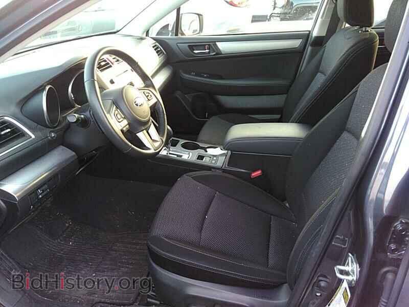 2017 Subaru Outback - VIN: 4S4BSACC8H3355700 - Фото 3