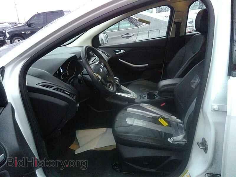 2013 Ford Focus - VIN: 1FADP3F22DL300687 - Photo 3