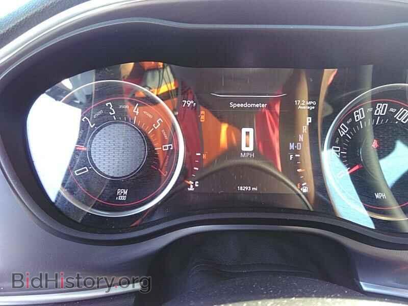 2019 Dodge Challenger - VIN: 2C3CDZAG7KH694531 - Photo 5