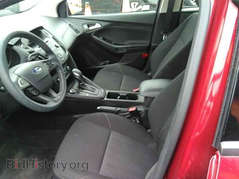 2017 Ford Focus - VIN: 1FADP3F27HL274237 - Фото 3