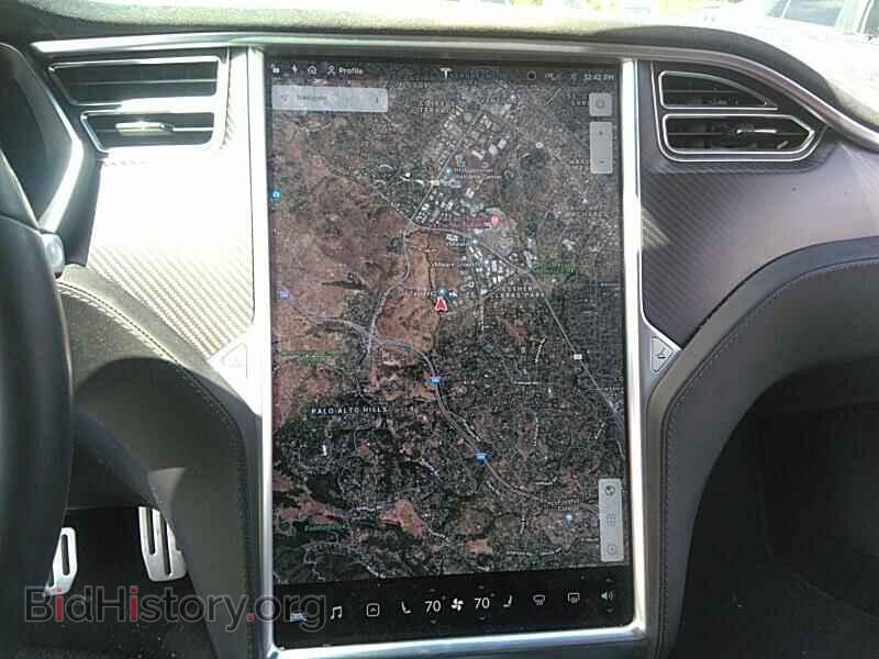 2017 Tesla Model S - VIN: 5YJSA1E44HF188395 - Фото 4