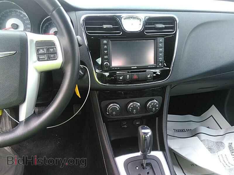 2013 Chrysler 200 - VIN: 1C3CCBCG1DN657184 - Фото 4