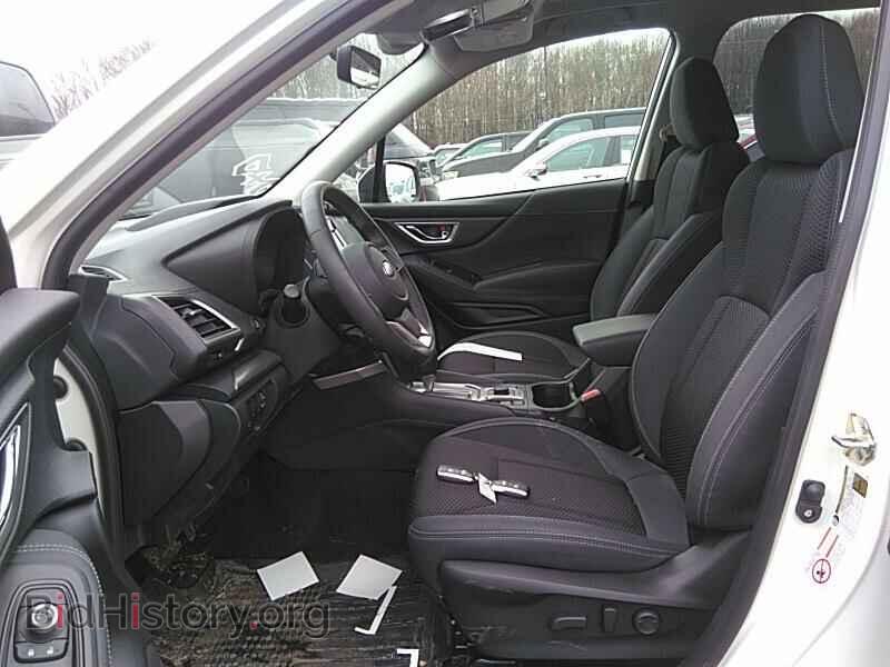 2019 Subaru Forester - VIN: JF2SKAGC6KH522873 - Фото 3