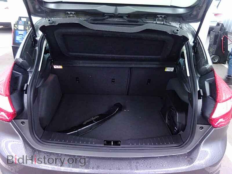 2014 Ford Focus - VIN: 1FADP3N24EL120825 - Photo 7