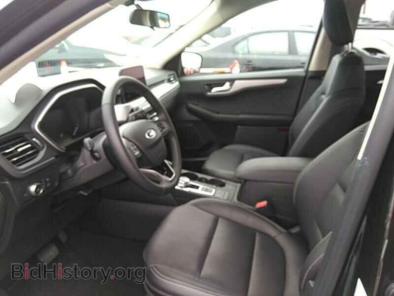 2020 Ford Escape - VIN: 1FMCU9H69LUA37247 - Photo 3