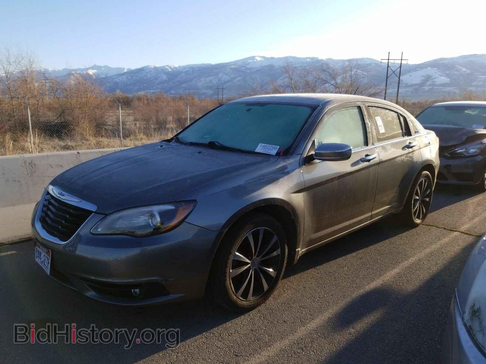 Фотография 1C3BC8FG7BN598276 - Chrysler 200 2011