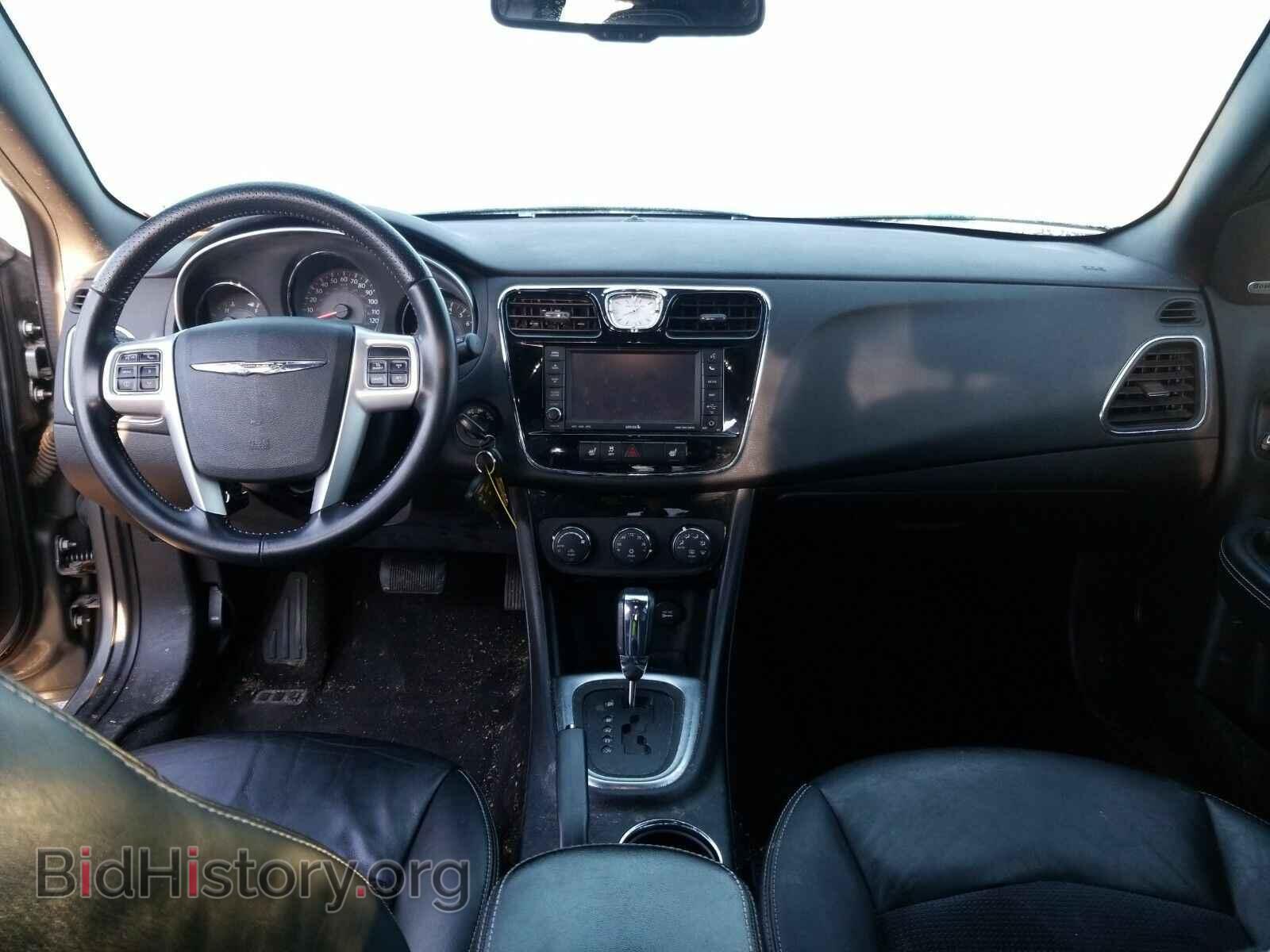 2011 Chrysler 200 - VIN: 1C3BC8FG7BN598276 - Фото 4